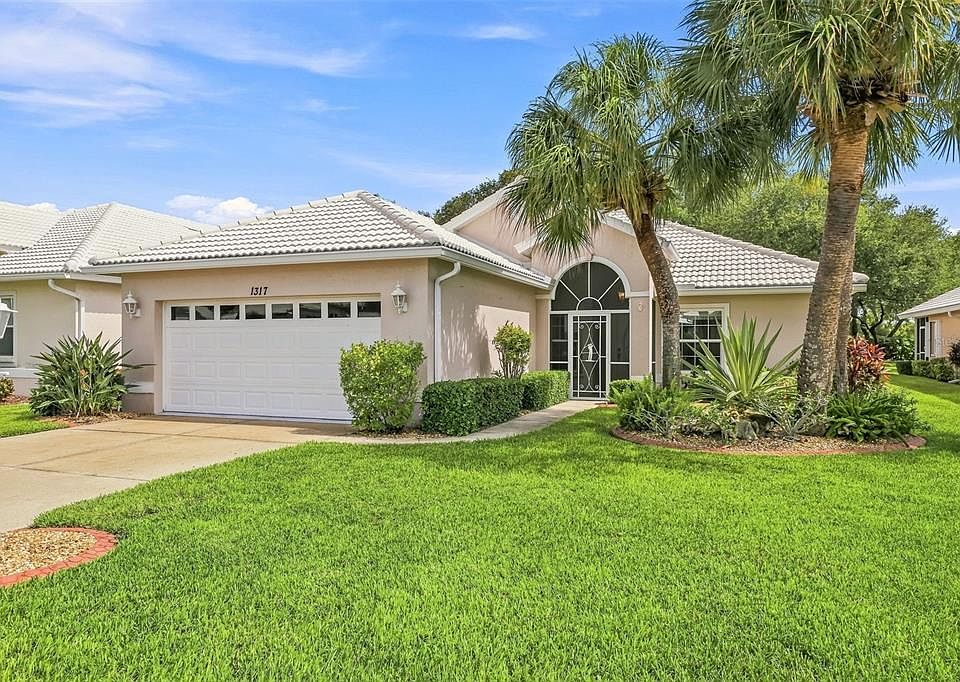 1st image of 1317 CLUBVIEW COURT