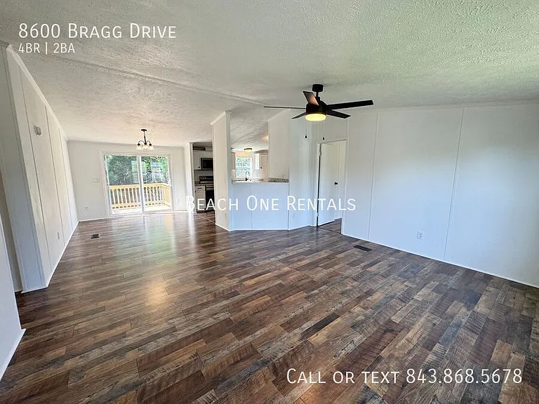 8600 Bragg Dr — Photo 2