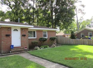 911 Mildred St, Norfolk, VA 23518