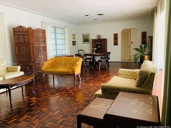 3rd image of 4415 W Palmarito