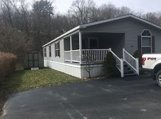 522 Finks Run Rd, Mc Donald, PA 15057