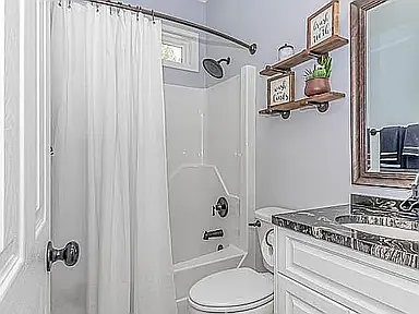 4 bed, 1855 sqft, $2,800 — Photo 1