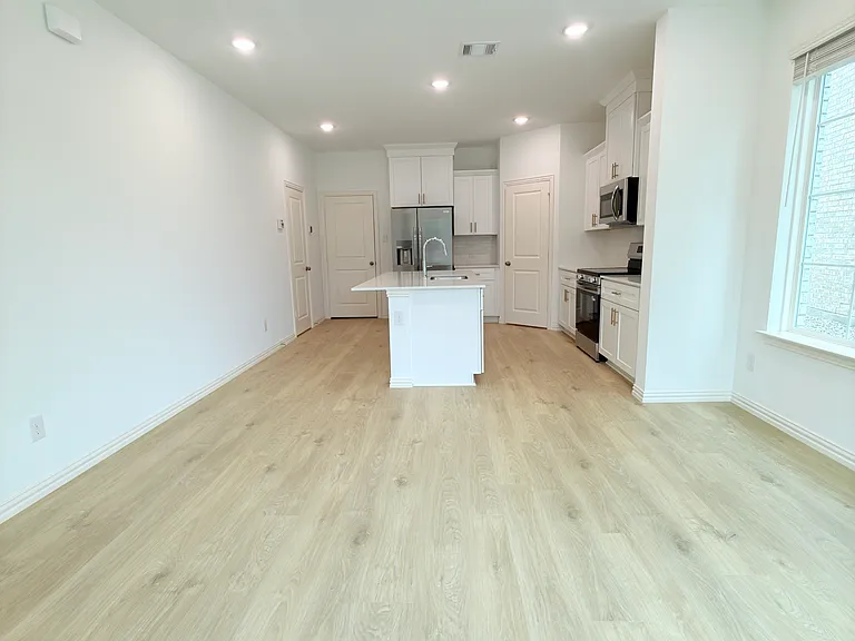 5324 Springlake Pkwy — Photo 8
