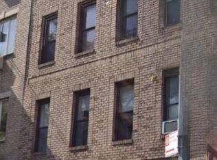200 W 9th St, Brooklyn, NY
