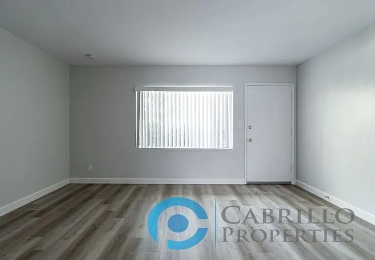 2401 C St #C — Photo 17