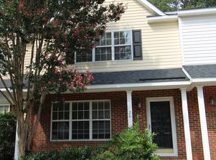 24 Sidney Marie Ct, Greensboro, NC 27407