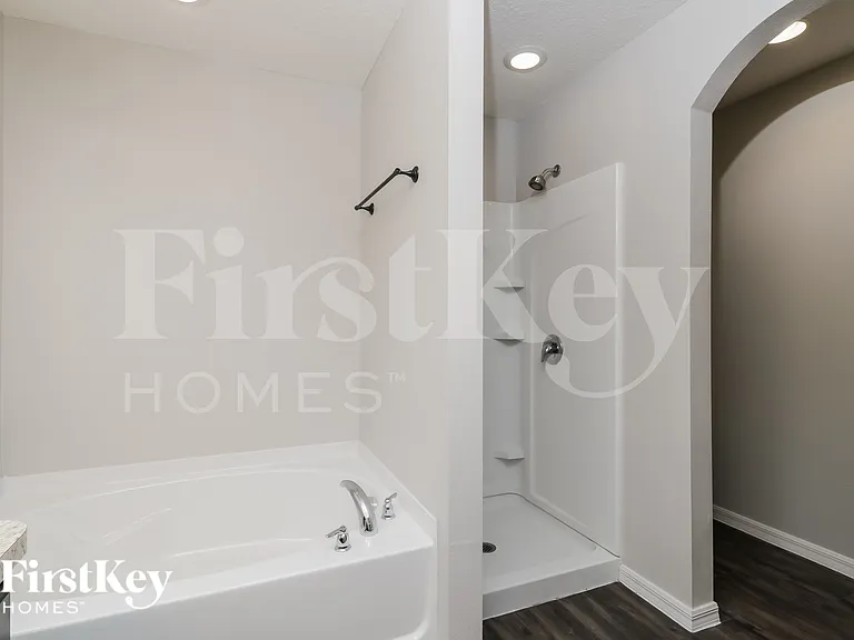 6218 Manitoba Dr — Photo 12