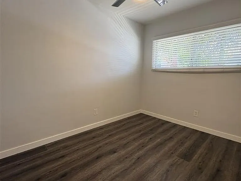 2727 Abbot Kinney Apartments, Venice CA — Photo 19