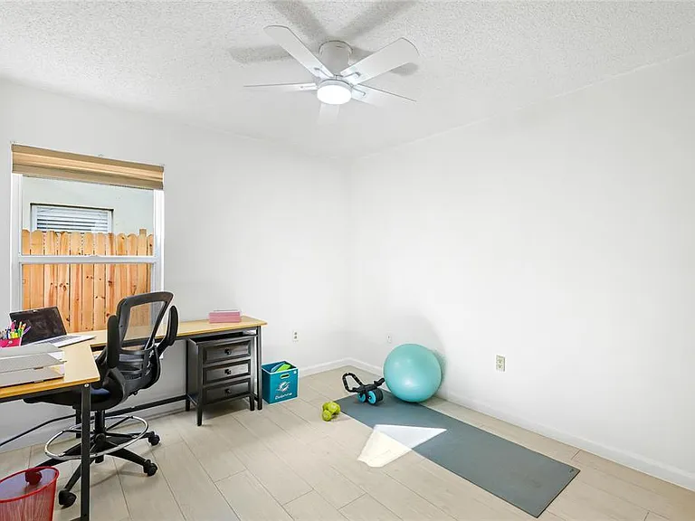 4537 S Lockwood Ridge Rd — Photo 18