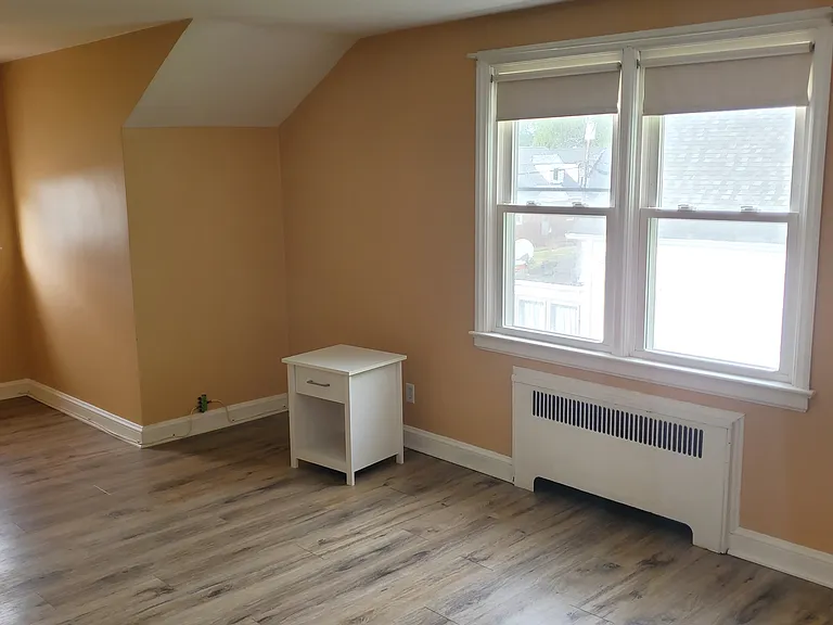 132 Schley St #2 — Photo 3