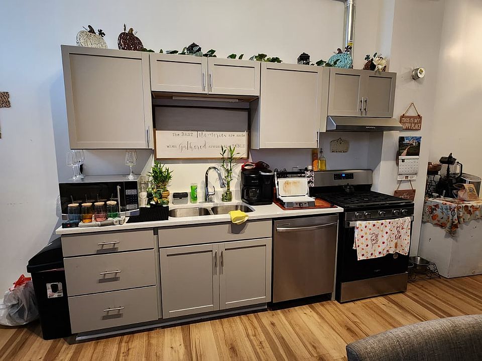 1st image of 2009 N Tripp Ave #1S
