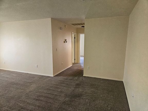 3rd image of 369 Anna Cir #O