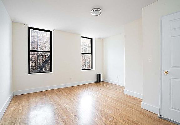 2nd image of 550 W 144th St #3A