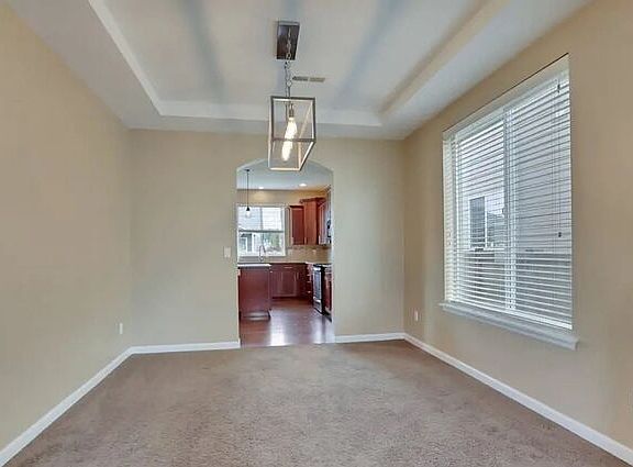 4th image of 9922 Jensen Dr SE