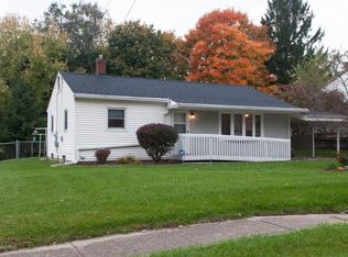 2903 Range St, Kalamazoo, MI 49004