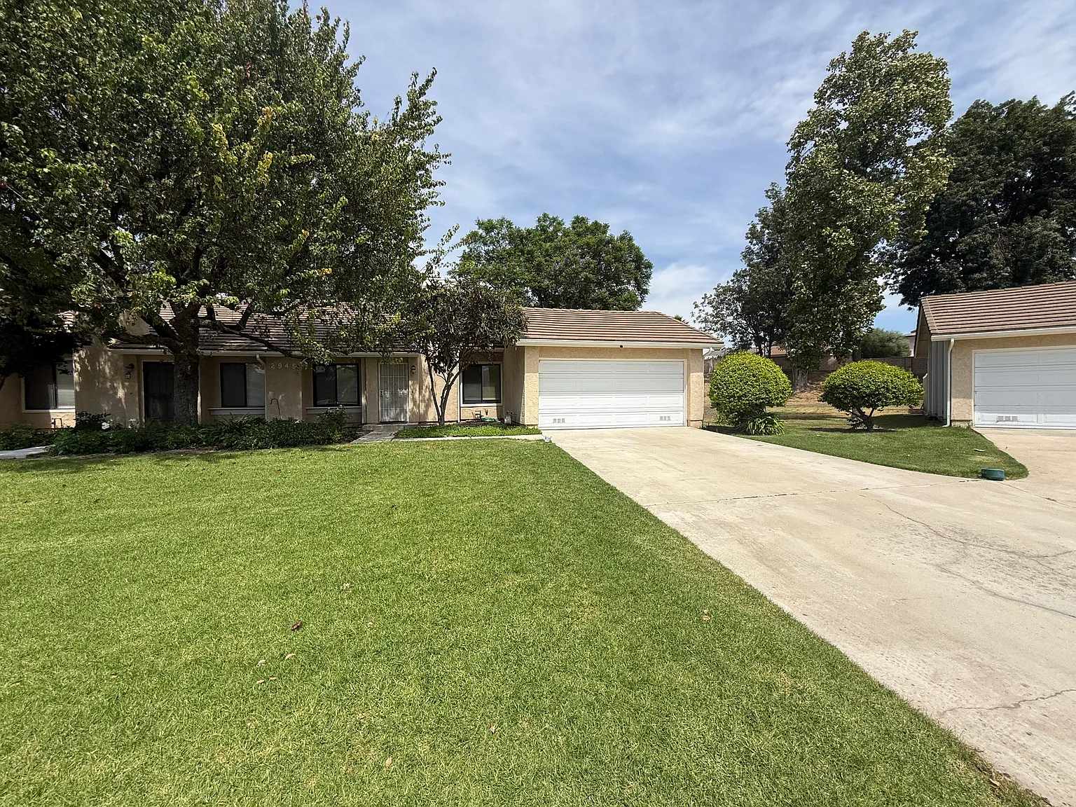 3 bed, 1057 sqft, $3,500 — Photo 1