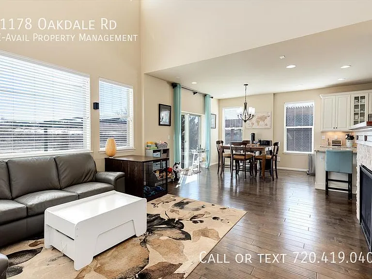 11178 Oakdale Rd — Photo 10