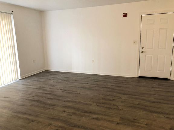 5th image of 5980 Colerain Ave Unit 28
