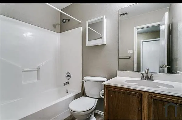 9608 Woodrow Wilson Dr — Photo 14