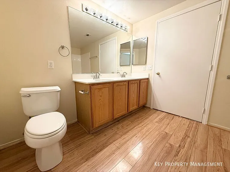 7450 S Eastern Ave #2080 — Photo 13