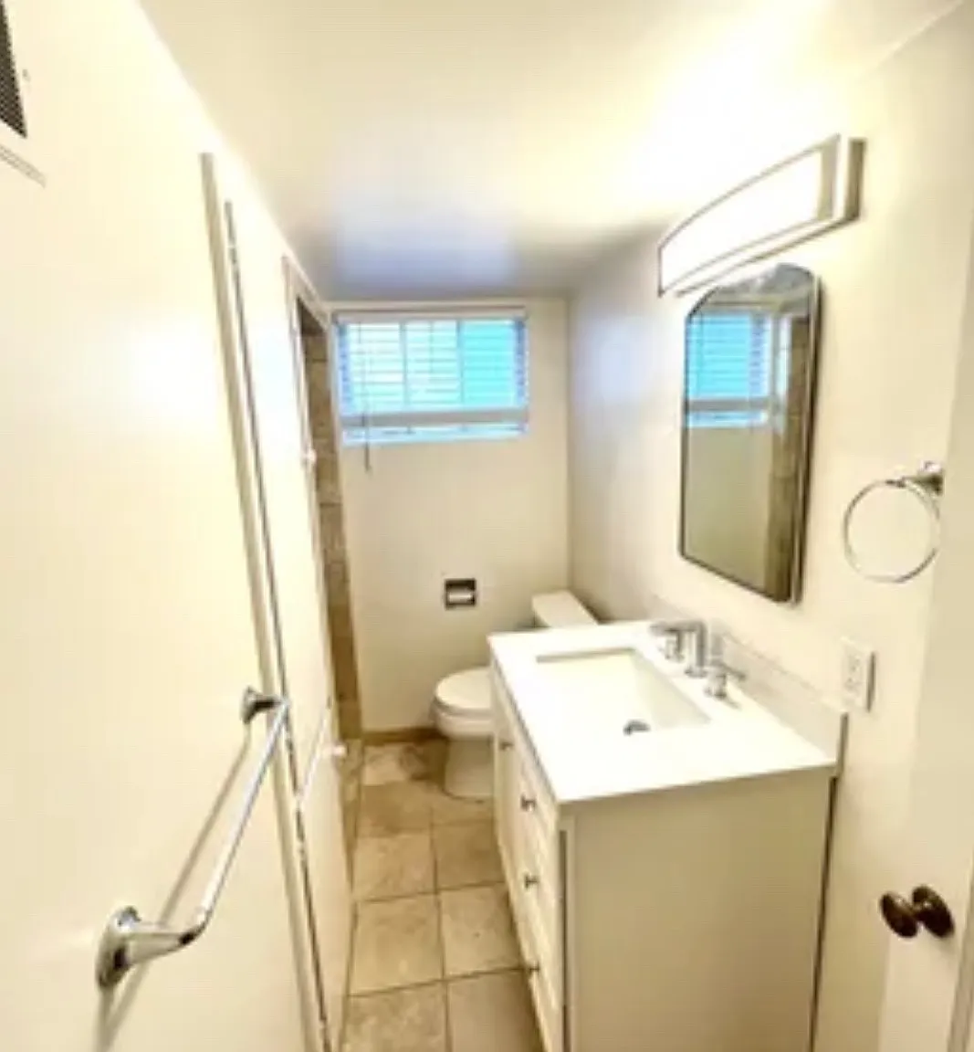 Studio, 390 sqft, $1,150 — Photo 4