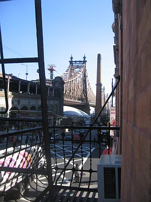 Rented by TZM Realty | media 8