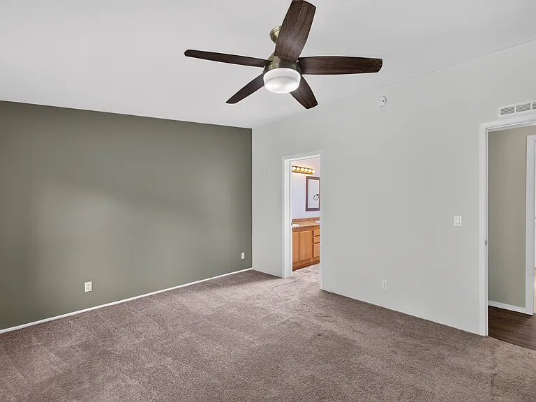 140 Flaming Meadow Ln — Photo 9