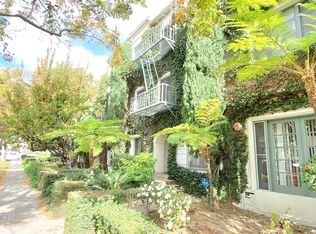 129 S Camden Dr #201, Beverly Hills, CA 90212