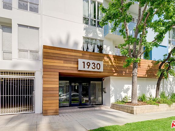 4th image of 1930 S Beverly Glen Blvd APT 201