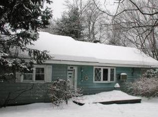 682 Prosperous Valley Rd, Middletown, NY 10940