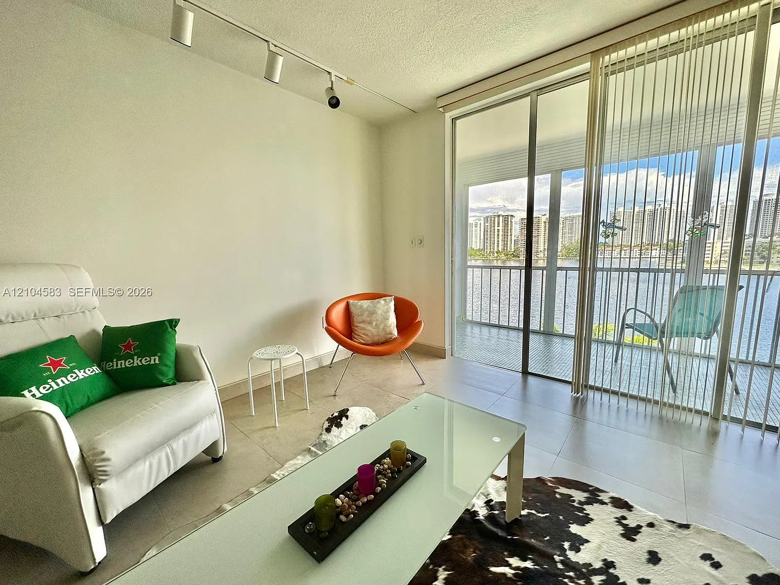Point East Sec Ii Condo — Photo 4