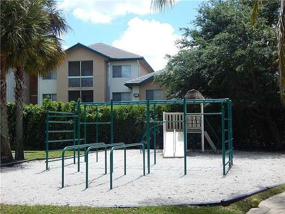 5th image of 5821 NW 56th Dr