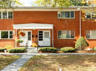 88 Carmine Dr #D10, Wappingers Falls, NY 12590