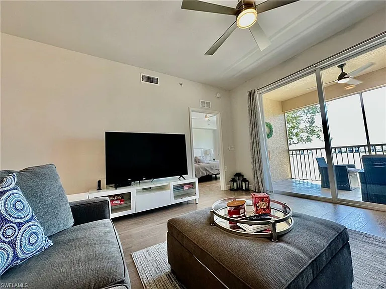 2720 Cypress Trace Cir #2920 — Photo 6
