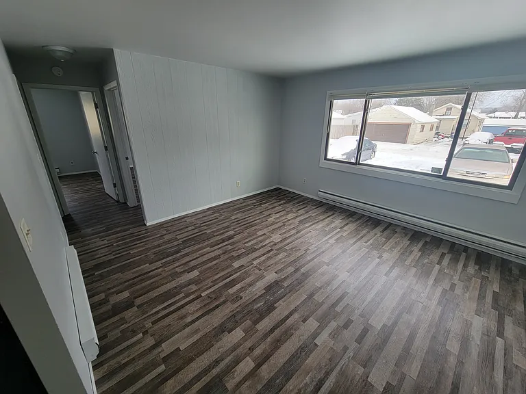 1722 La Crescent St #73 — Photo 7