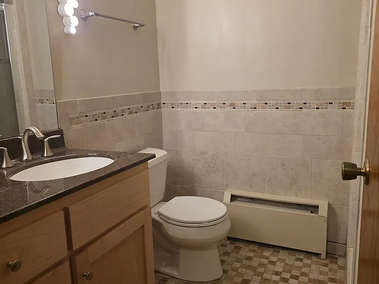2210 Midland Grove Rd #309 — Photo 8