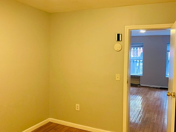 4th image of 489 Hancock St APT 1