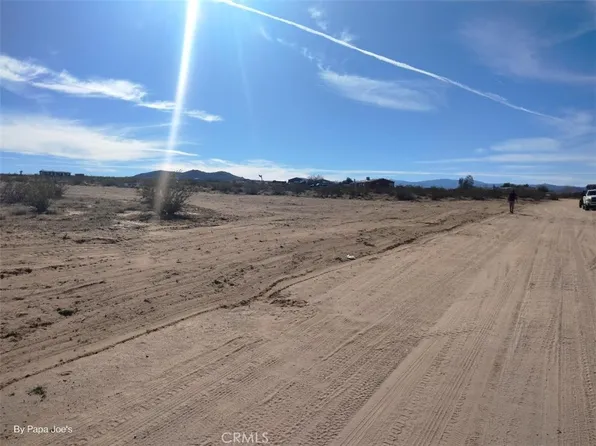 60649 Stagemans Rd Lot 29, Landers, CA 92285