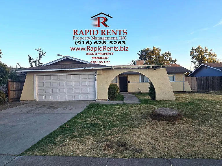 1622 Sandalwood Dr — Photo 1