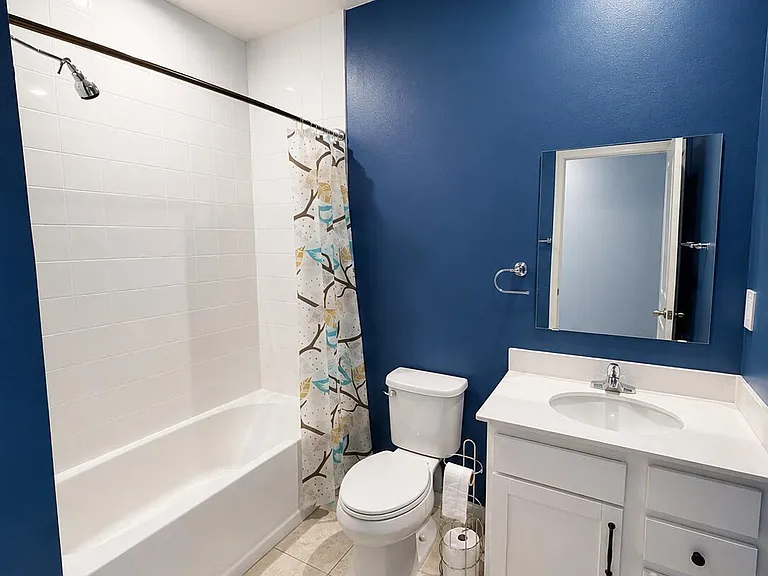 812 Persimmon Pl — Photo 8