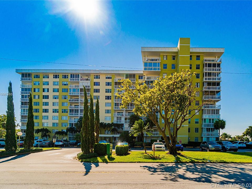1st image of 4400 Hillcrest Dr APT 604A