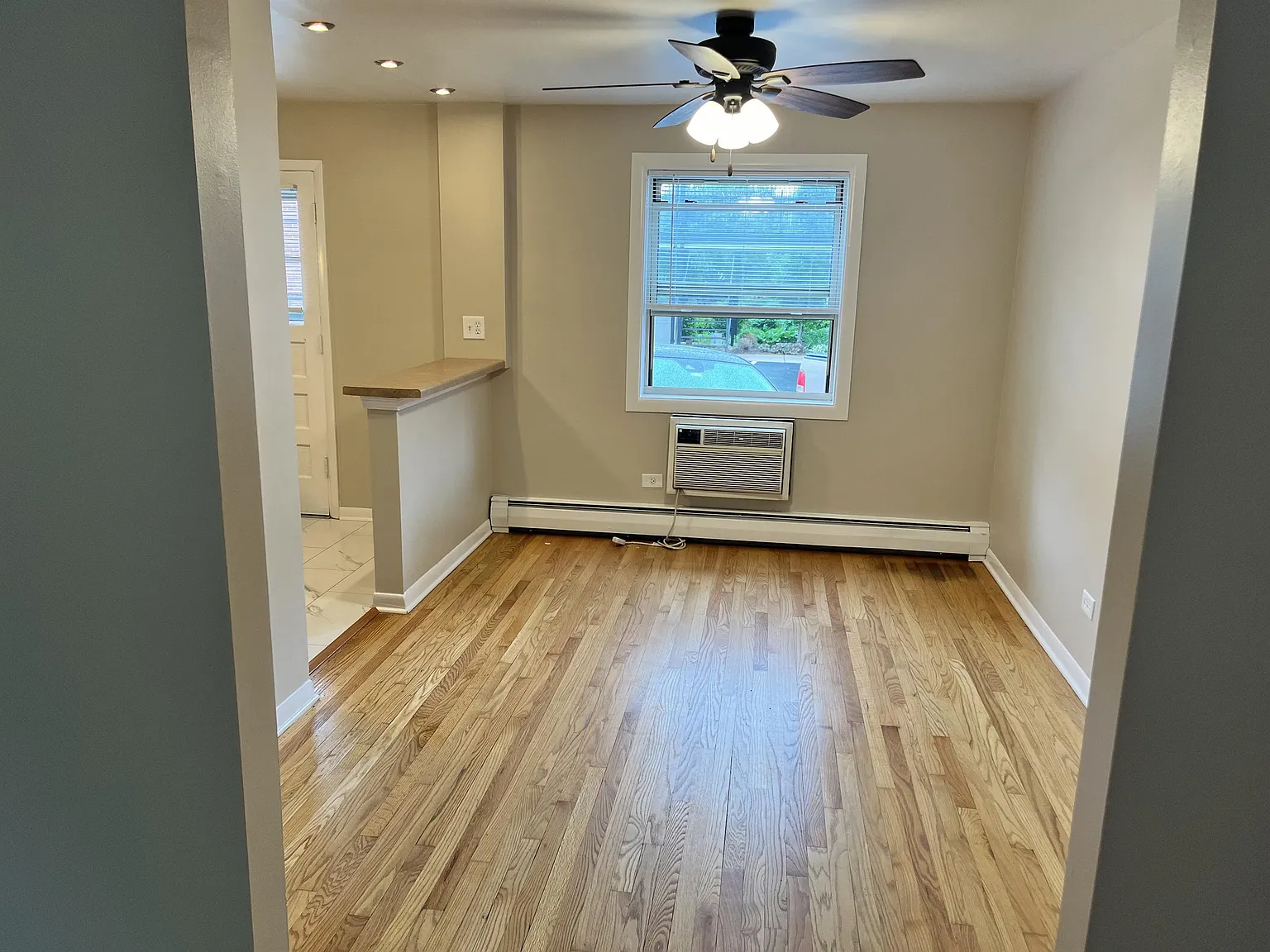 421 Burlington Ave — Photo 1