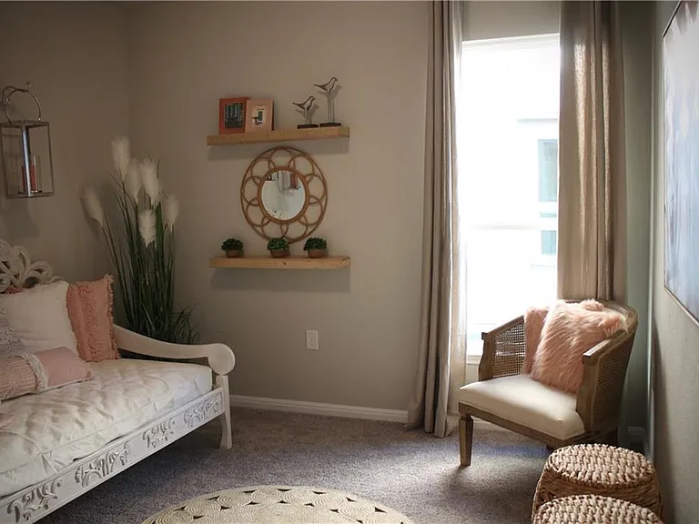 729 Durness Dr — Photo 11