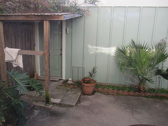 4th image of 3222 Antilles Dr