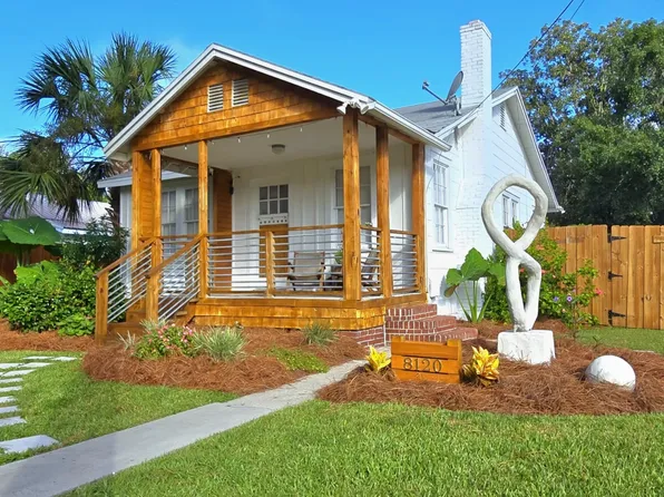 8120 Oakwood St, Jacksonville, FL 32208