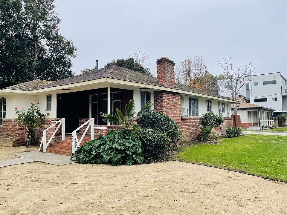1st image of 700 4th St