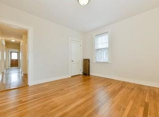 188 Bayswater St #2A, Boston, MA 02128