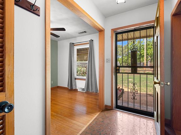 5th image of 3592 Marietta Blvd