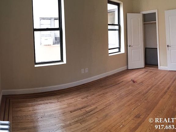 3rd image of 2808 35th St APT 3G