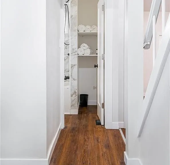 43 Josephine St #3 — Photo 6